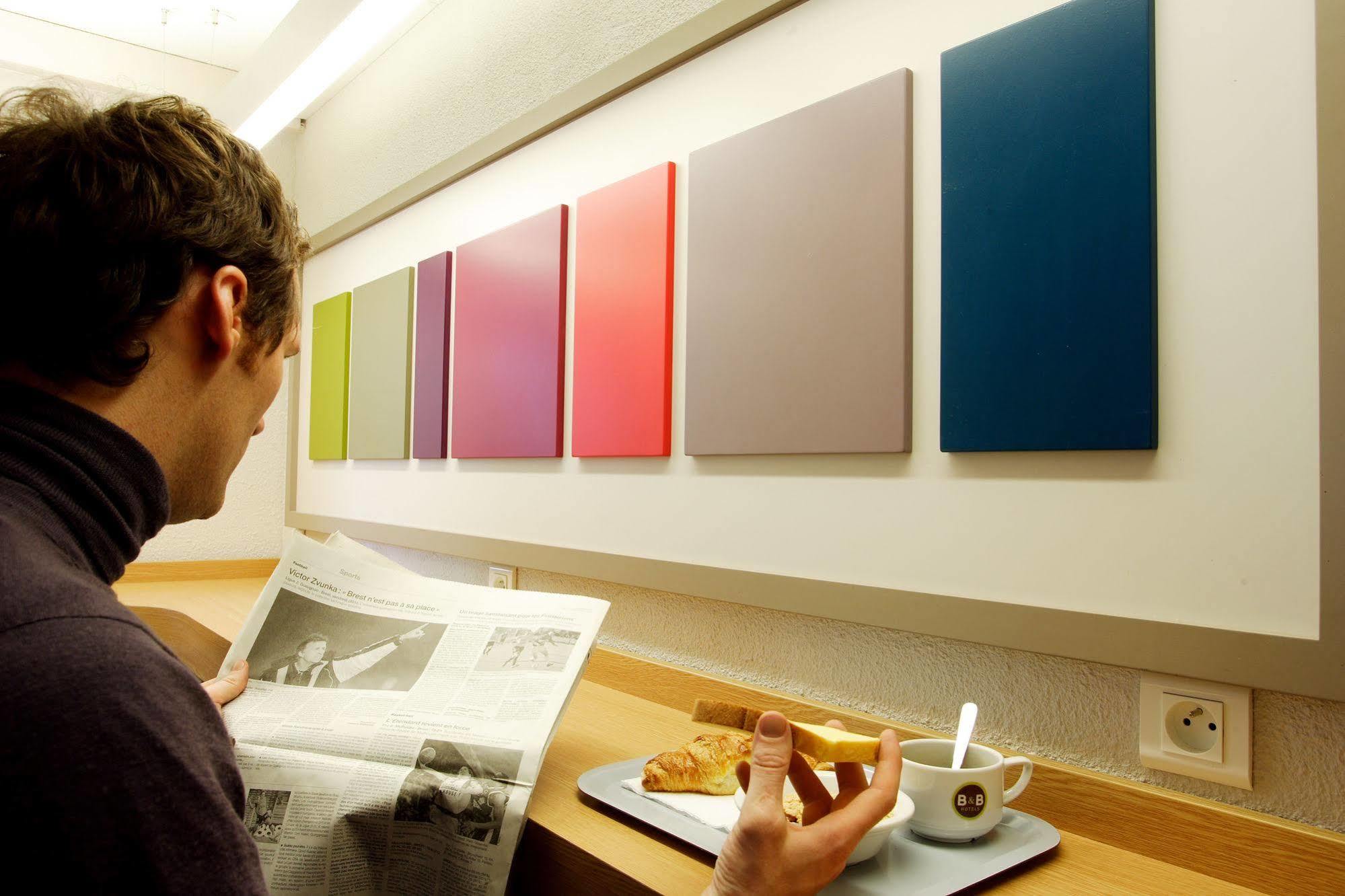 B&B Hotel Lyon Centre Monplaisir Bagian luar foto